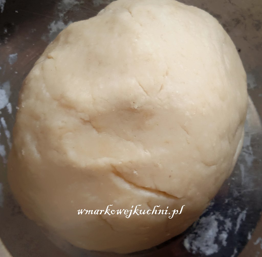 Gotowe ciasto na pierogi